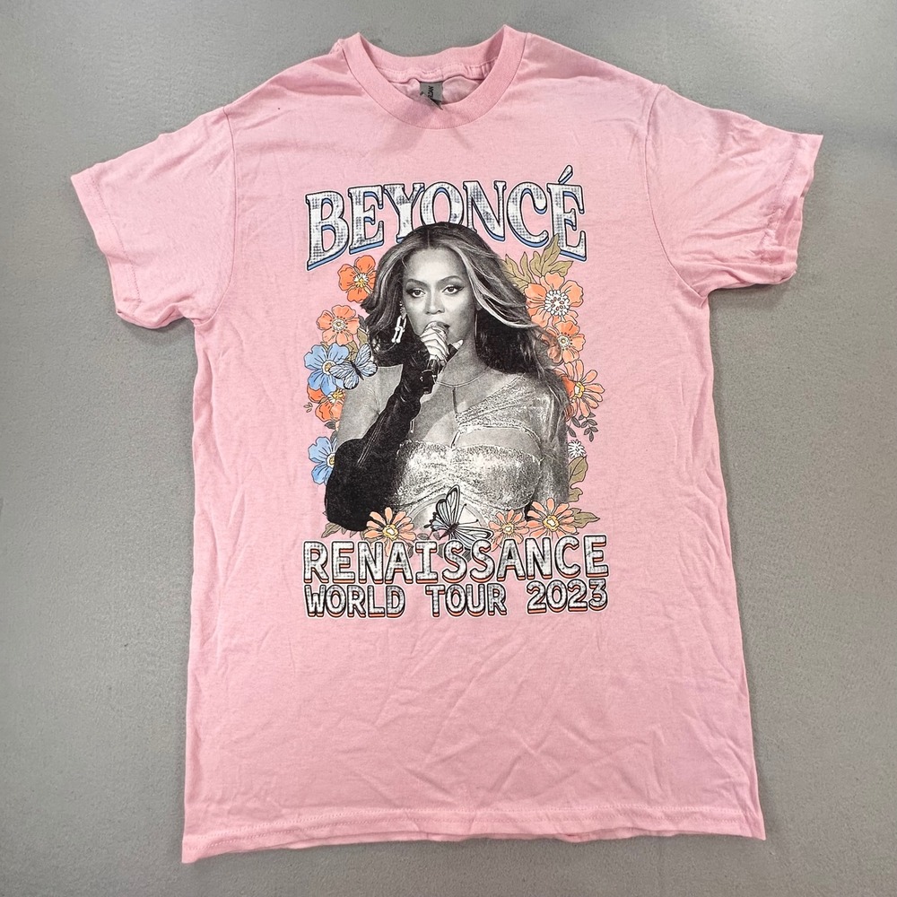 Beyonce Renaissance World Tour 2023 Graphic T-Shirt Pink Small Concert Tee